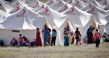 Кон Турција се упатија повеќе од 200.000 сириски бегалци