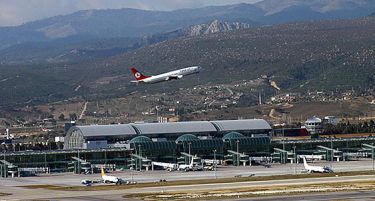 ЕБРД:145 милиони евра за аеродромски терминал во Измир