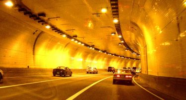 Дали подземната сообраќајница ќе биде трајно решение за сообраќајот во главниот град?