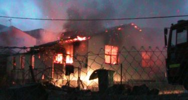 Изгоре фабрички погон во Кратово