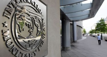Нова оценка на ММФ: Јавниот долг ќе достигне 49% од БДП до 2018 година!