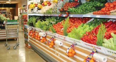 Црвени цени на зеленчукот, скопјани и прилепчани ќе скусат од салати летово!
