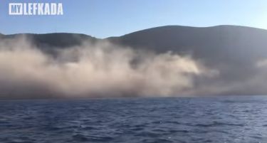 (ВИДЕО) Како земјотресот ја уништи една од најубавите грчки плажи „Егремни“?