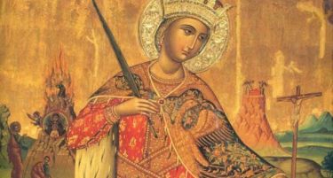 Надмудрила 50 мудреци и ги преобратила во христијани-Се празнува Св. великомаченица Екатерина