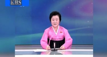 (ВИДЕО) ЗАПОЗНАЈТЕ ЈА РИ ЧУН-ХЕ: Жената која 40 години ги чита најважните вести за Северна Кореја