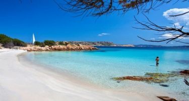 (ГАЛЕРИЈА) РАЈСКИ И ЛЕСНО ДОСТАПНИ: Топ 10 најубави плажи во Италија