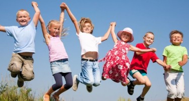 Каде во светот живеат најсреќните деца?