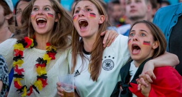 Во Германија бизнисот се намалува ако репрезентацијата губи