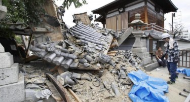 (ВИДЕО+ФОТО) Силен земјотрес уби луѓе