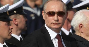 (ВИДЕО) Путин пука со снајпер