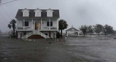 Официјално: Огромна бројка загинати од ураганот Флоренс во САД