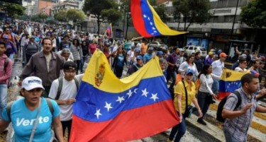 НЕ ГО ПРИЗНАВААТ ГУАИДО: Две земји ќе ја решаваат кризата во Венецуела