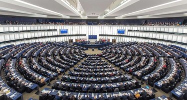 Европарламентот сака да ја „отпише“ Турција од барањето за прием