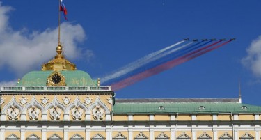 (ФОТО) Руските воздухопловни сили одржаа тренинг сесија за Парадата на победата