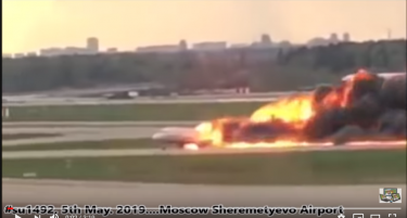 (ВИДЕО) ИЗВАДЕНИ ЦРНИТЕ КУТИИ: Авионската несреќа во Шереметјево  одзеде 41 животи