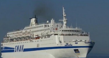 (ВИДЕО) Хорор во Јадранот: Брод со патници кон Сплит се расипал-драматични сведочења!