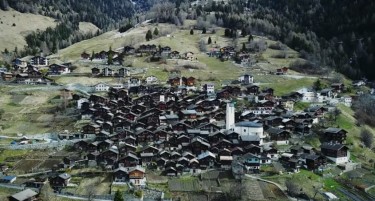 (ВИДЕО) Бизнисмен нуди плата на семејства кои би се доселиле во европско село