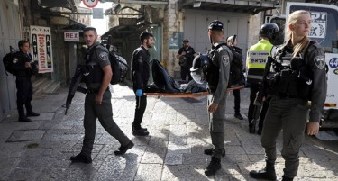 (ВИДЕО) Терористички напад во Ерусалим, напаѓачот е убиен