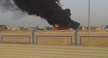 (ВИДЕО) Пожар зафати нафтени резерви