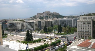 Eве како во Атина се заработуваат по 1.500 евра месечно