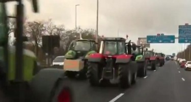 (ВИДЕО) ЗЕМЈОДЕЛЦИТЕ МУ ИЗЛЕГОА НА МАКРОН: Илјадници трактори посеаа сено на Шанзелизе