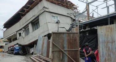 (ВИДЕО+ФОТО) ЗЕМЈАТА ЛИЧИ НА ПУСТОШ: Драматични слики по земјотресот, се трага по исчезнатите