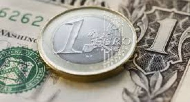 За три години во Бугарија ќе се плаќа со евра - земјата очекува да стартува во 2023 година