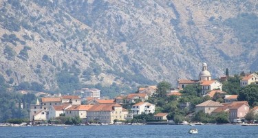 Македонија на новиот проширен список со дозвола за влез во Црна Гора
