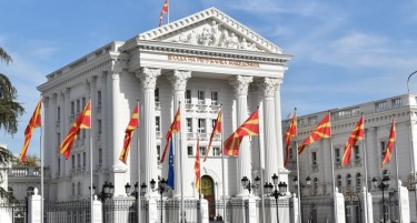 Соседите ги укинуваат рестриктивните мерки, во Македонија се чека одлука на Владата