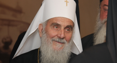Српскиот патријарх Иринеј заврши во болница поради коронавирусот