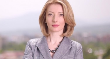 Данела Арсовска за Фактор: Поддршка за приватниот сектор, за да не се бориме за опстанок