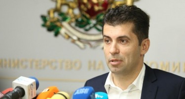 Кирил Петков изнесе став како треба понатаму да се развиваат македонско - бугарските односи