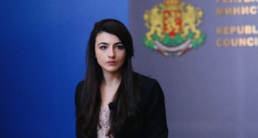 Бориславова вели дека Бугарија не бара малцинство во Македонија, туку нешто друго