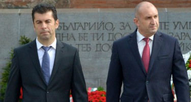Радев и Петков повикани кај Макрон на тема Македонија и тргање на ветото