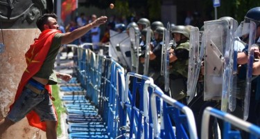 ФАКТОР НА ДЕНОТ: Седум демонстранти признаа вина и добија условни казни