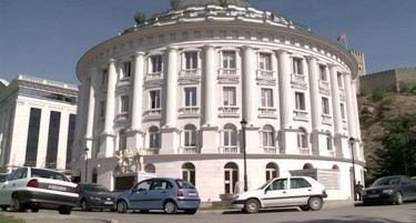 ФАКТОР НА ДЕНОТ: Вработени во „Водовод“ бараат разрешување на директорот или се закануваат дека Скопје ќе остане без вода