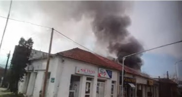 (ВИДЕО) Пожар во апарат-клуб во Ѓорче Петров