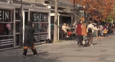 Се отстранува дивиот бутик на улица Македонија
