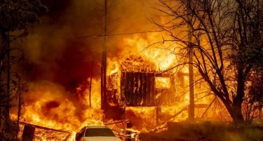 ПОЖАР ВО АРХИВАТА НА КУМАНОВСКИОТ СУД: Седум пожарникари се бореа со огнената стихија