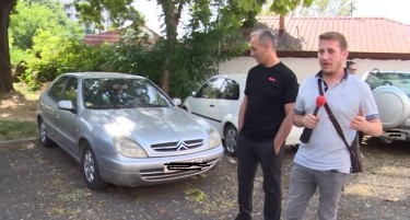 (ВИДЕО) Вицепремиерот Груби го покажа својот автомобил од 1.000 евра