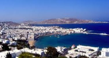 НОВИ МЕРКИ: За летување во Грција ќе мора да платите данок