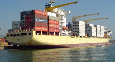 Јапонија со рекордно ниска трговска размена