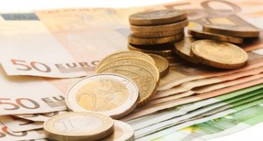 ЕВРООБРЗНИЦАТА ЌЕ СПАСУВА: Кризата креираше буџетски дефицит од 197 милиони евра до април