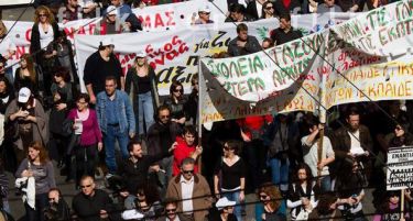 Месецов нов генерален штрајк во Грција