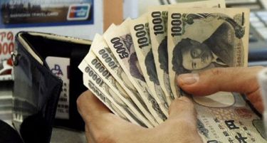Јапонската банка со нови обиди за зајакнување на економијата