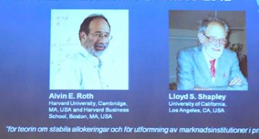 Нобеловата награда за економија во рацете на Елвин Рот и Лојд Шепли