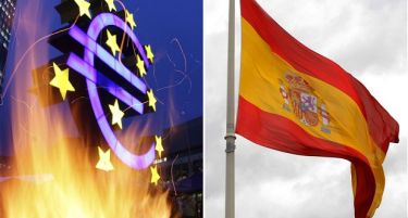 Протестите во Шпанија и Грција го слабеат еврото