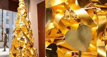 Новогодишна и златна елка чини 3,2 милиони евра