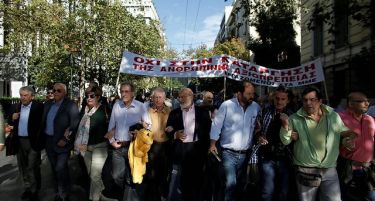 Грчките новинари повторно на штрајк