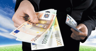 По 4,8 илјади евра е долгот на вработените црногорци кон банките